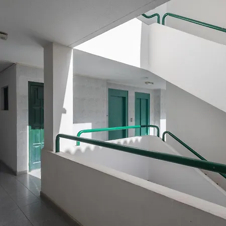 Floral - Large Private Terrace With Pool Daire