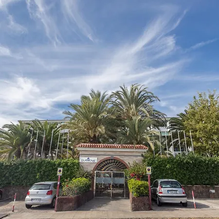 Apartment Floral - Large Private Terrace With Pool